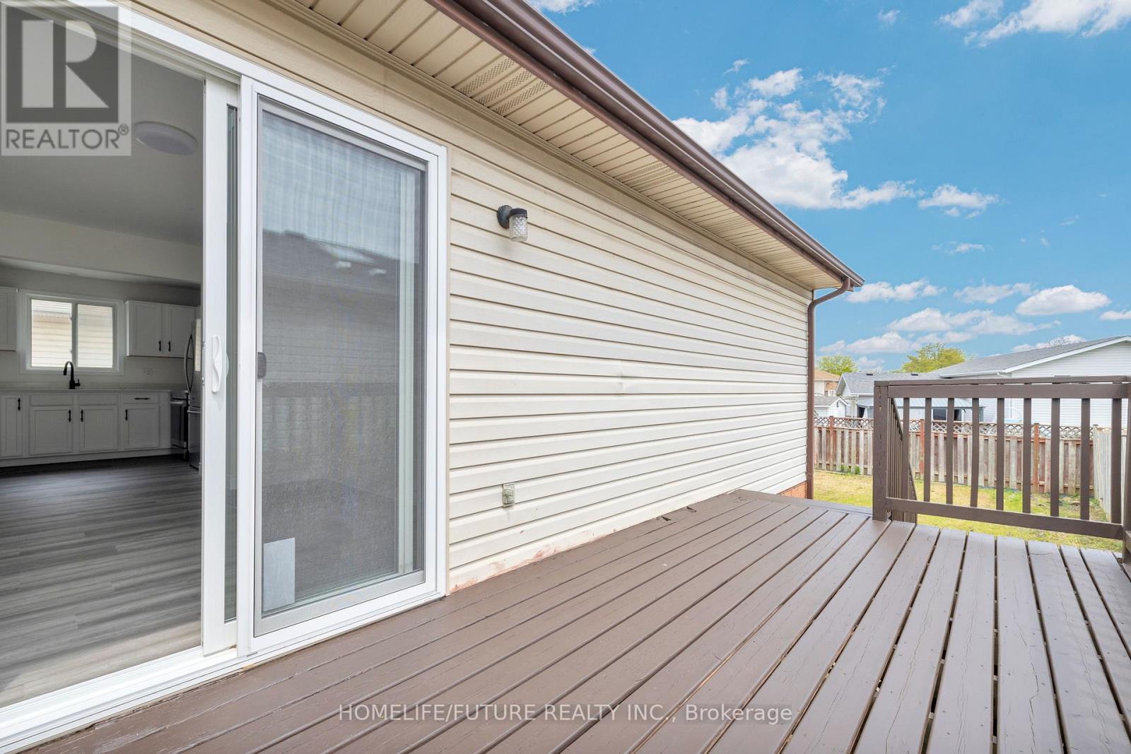 3306 CONSERVATION DRIVE - 32