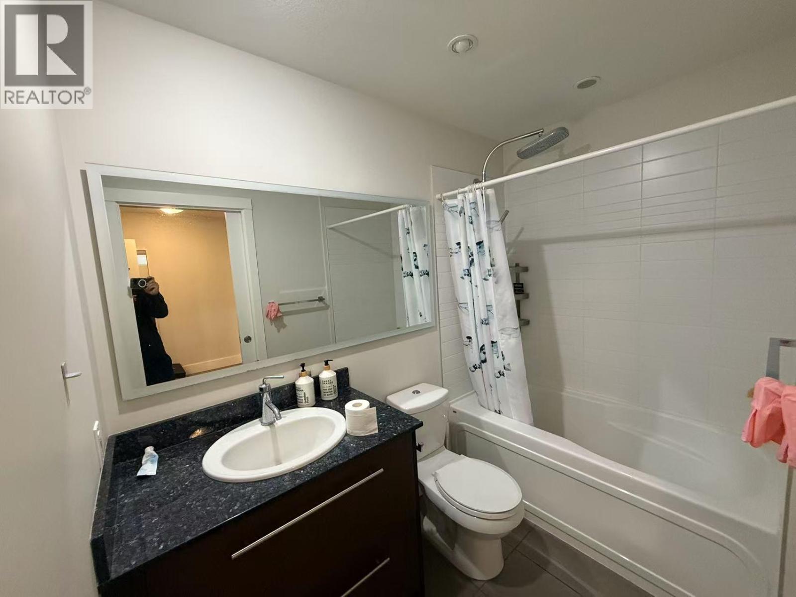 2 Bed, 2 Bath Apartment for Rent in Vancouver – 316 3478 WESBROOK MALL, Vancouver – MLS# R3122347 - Image 7