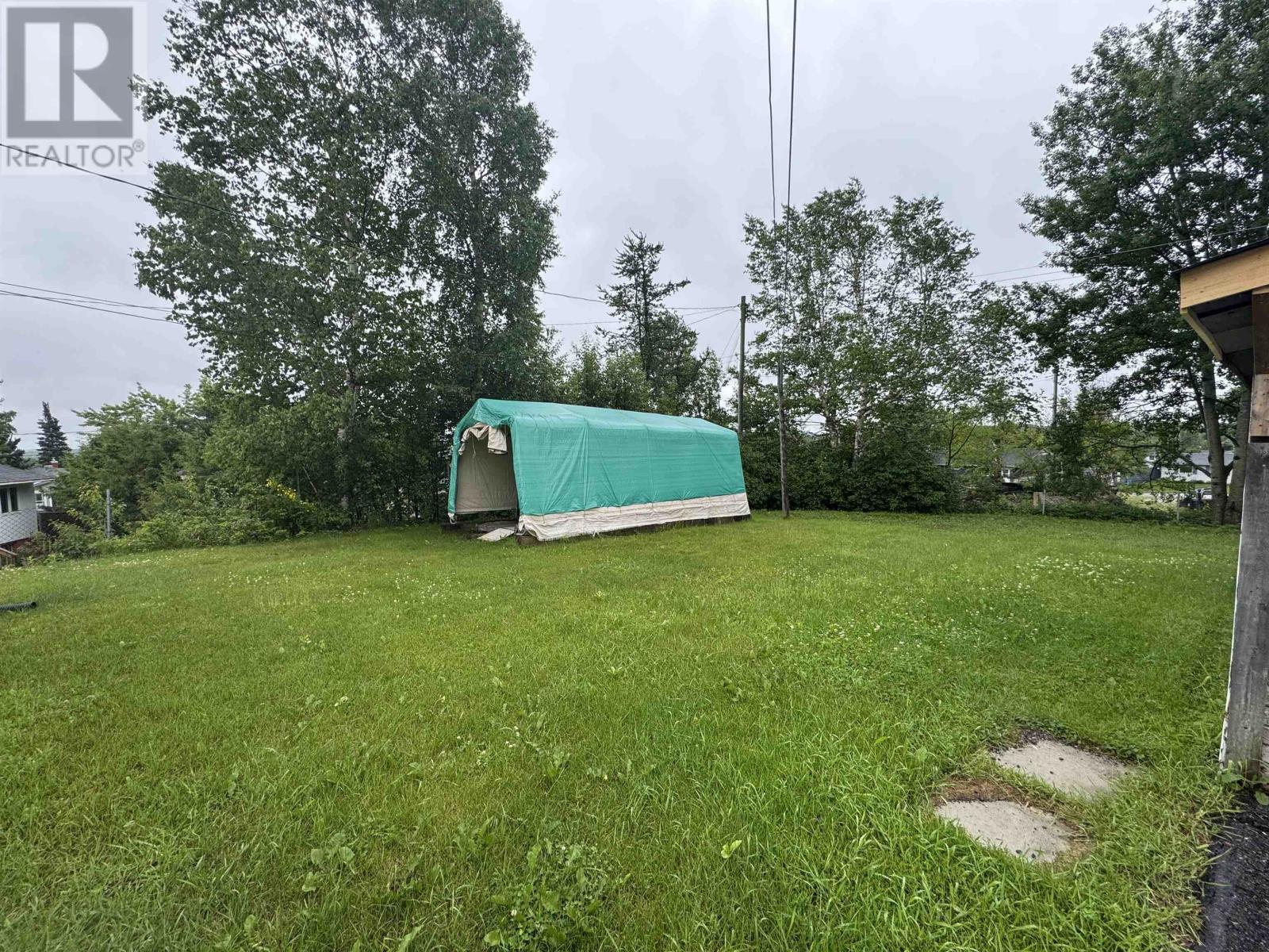 6 Kinglet PL - 29