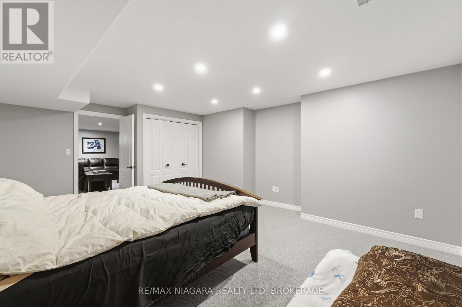 6875 PARKSIDE ROAD - 39