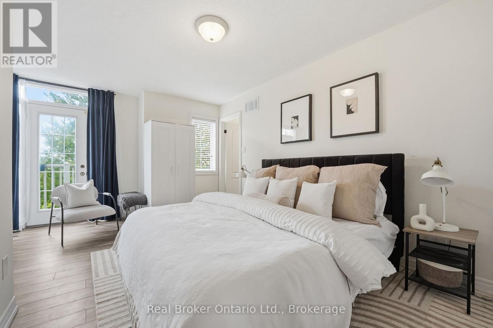 50 EASTHAMPTON ROAD - 26
