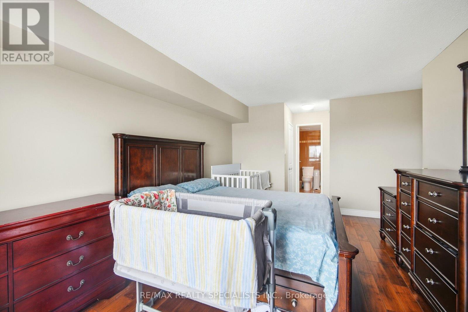 #611 1 ROWNTREE ROAD - 9