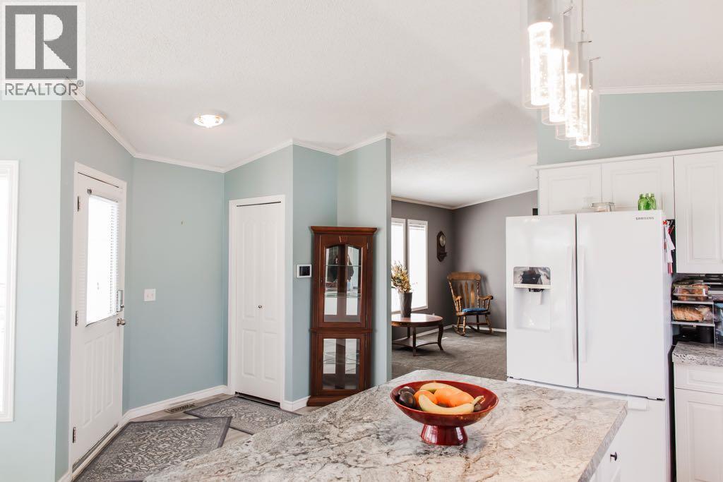 10010 95 Street - 12