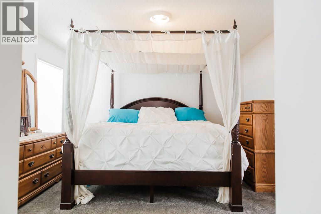 10010 95 Street - 17