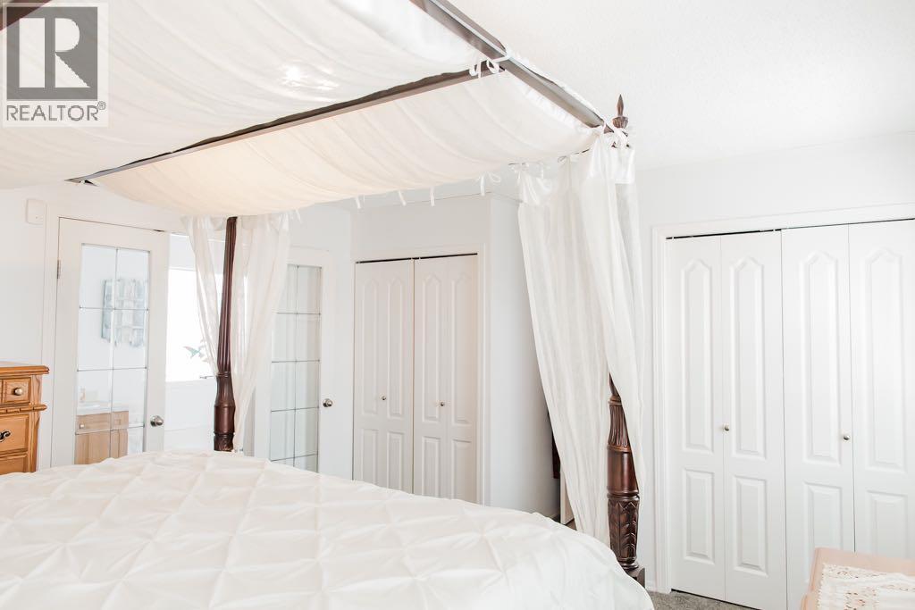 10010 95 Street - 18