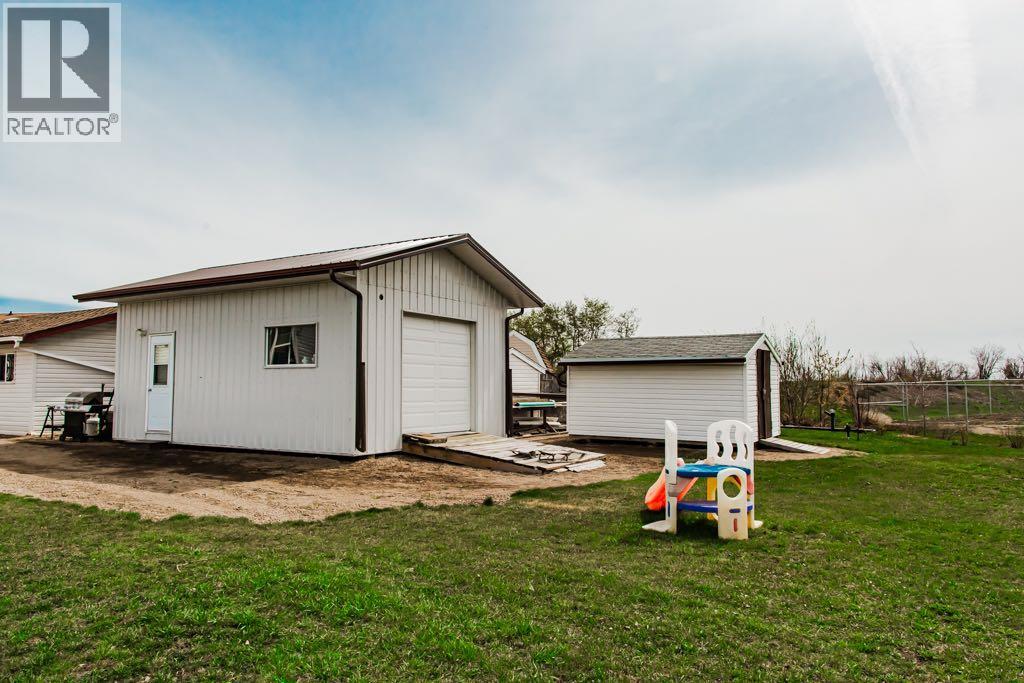 10010 95 Street - 31