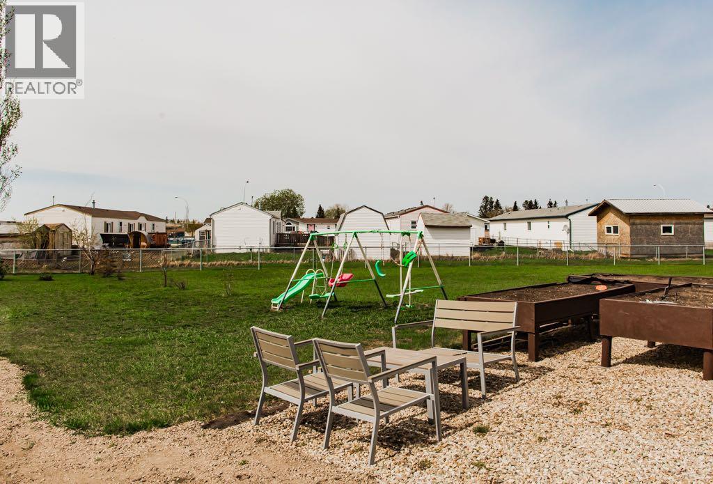 10010 95 Street - 36