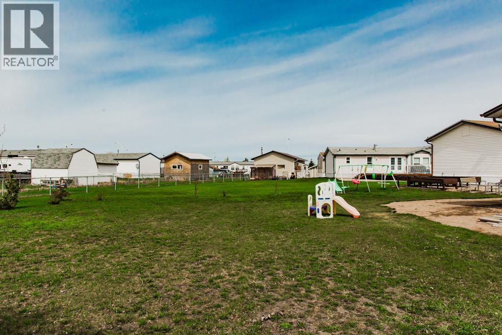 10010 95 Street - 37