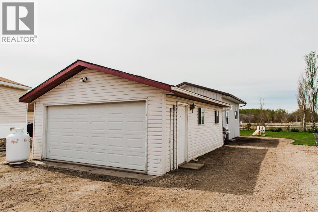 10010 95 Street - Image 3