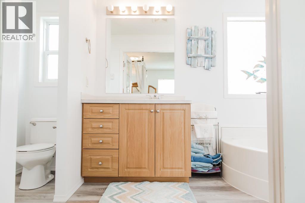 10010 95 Street - 19