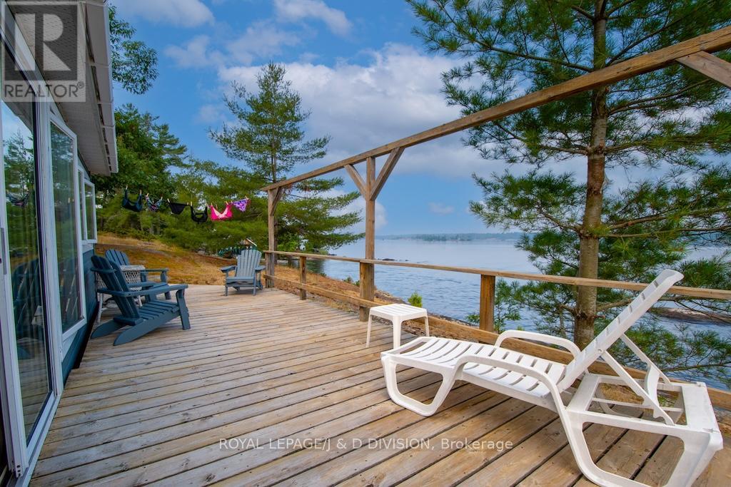 4446 IS 107 STONEY LAKE ISLAND - 4
