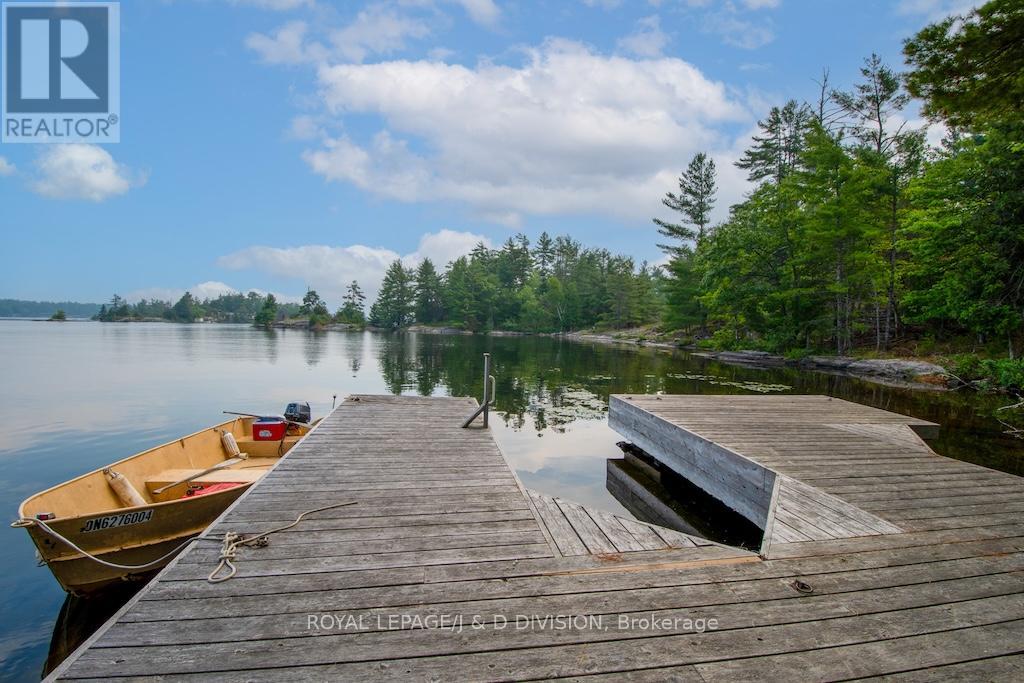 4446 IS 107 STONEY LAKE ISLAND - 6