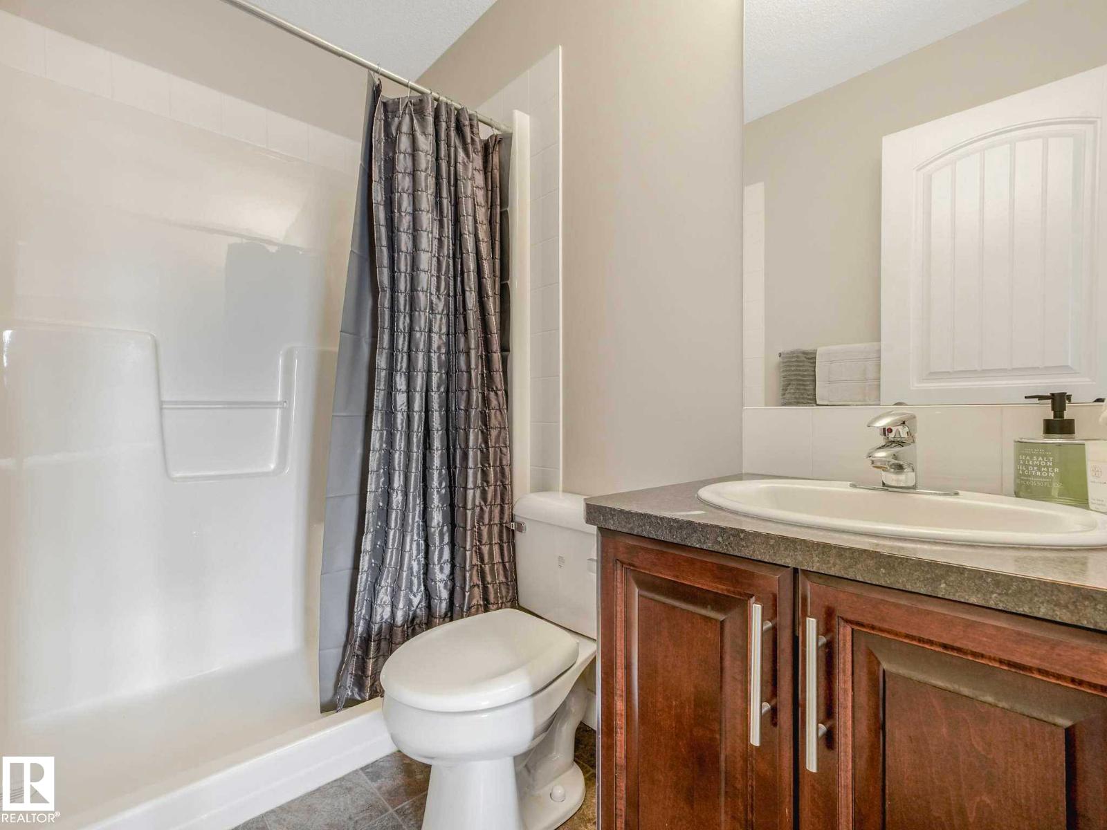 #37 13825 155 AV NW - 27