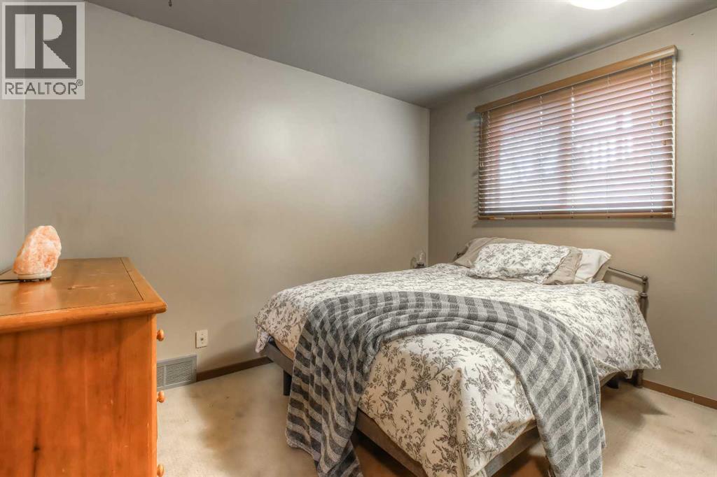 172 Oaktree Lane SW - 15