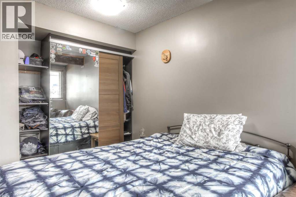 172 Oaktree Lane SW - 18