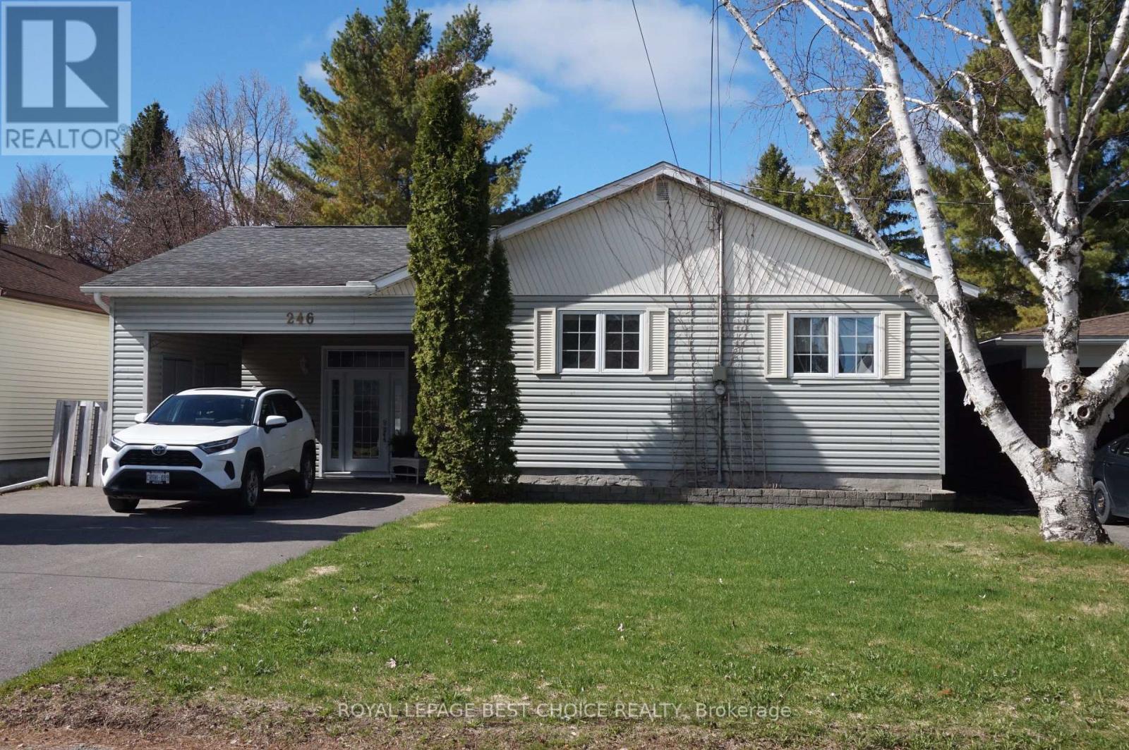 246 PINE STREET W - 1