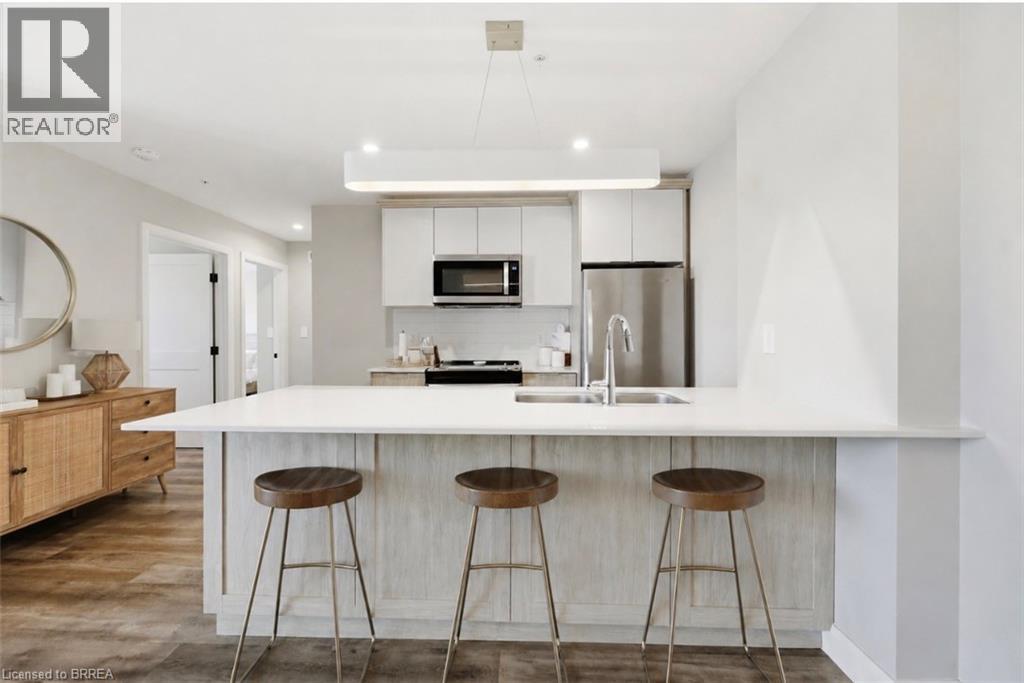#313 34 NORMAN Street - 12