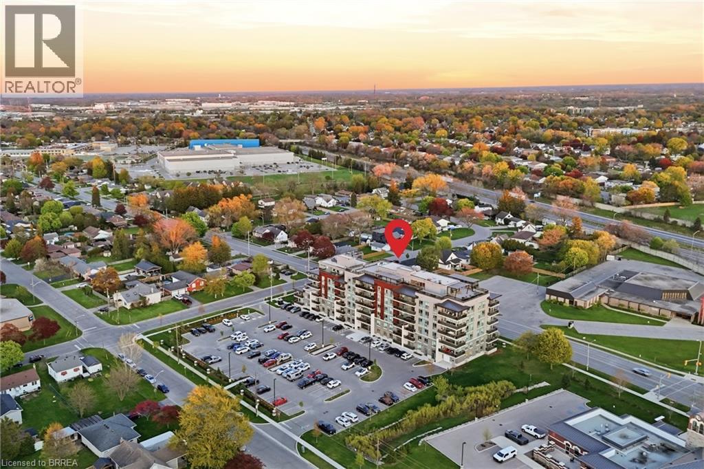 #313 34 NORMAN Street - 7