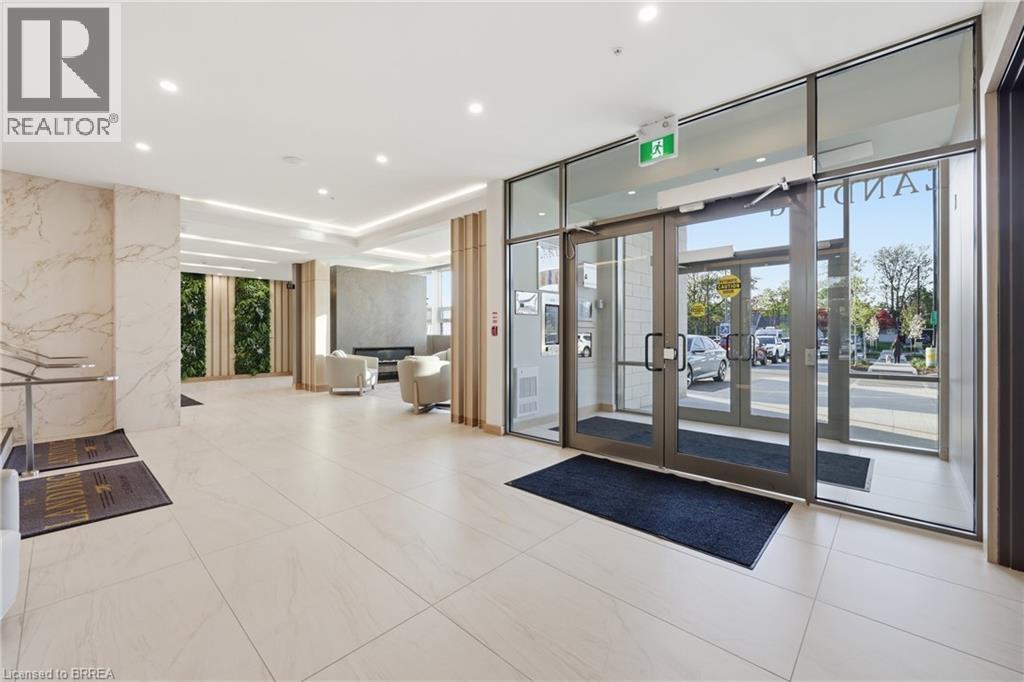 #313 34 NORMAN Street - 27