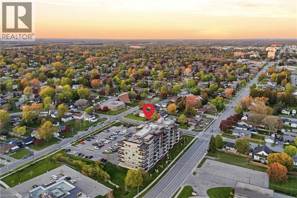 #313 34 NORMAN Street - 6