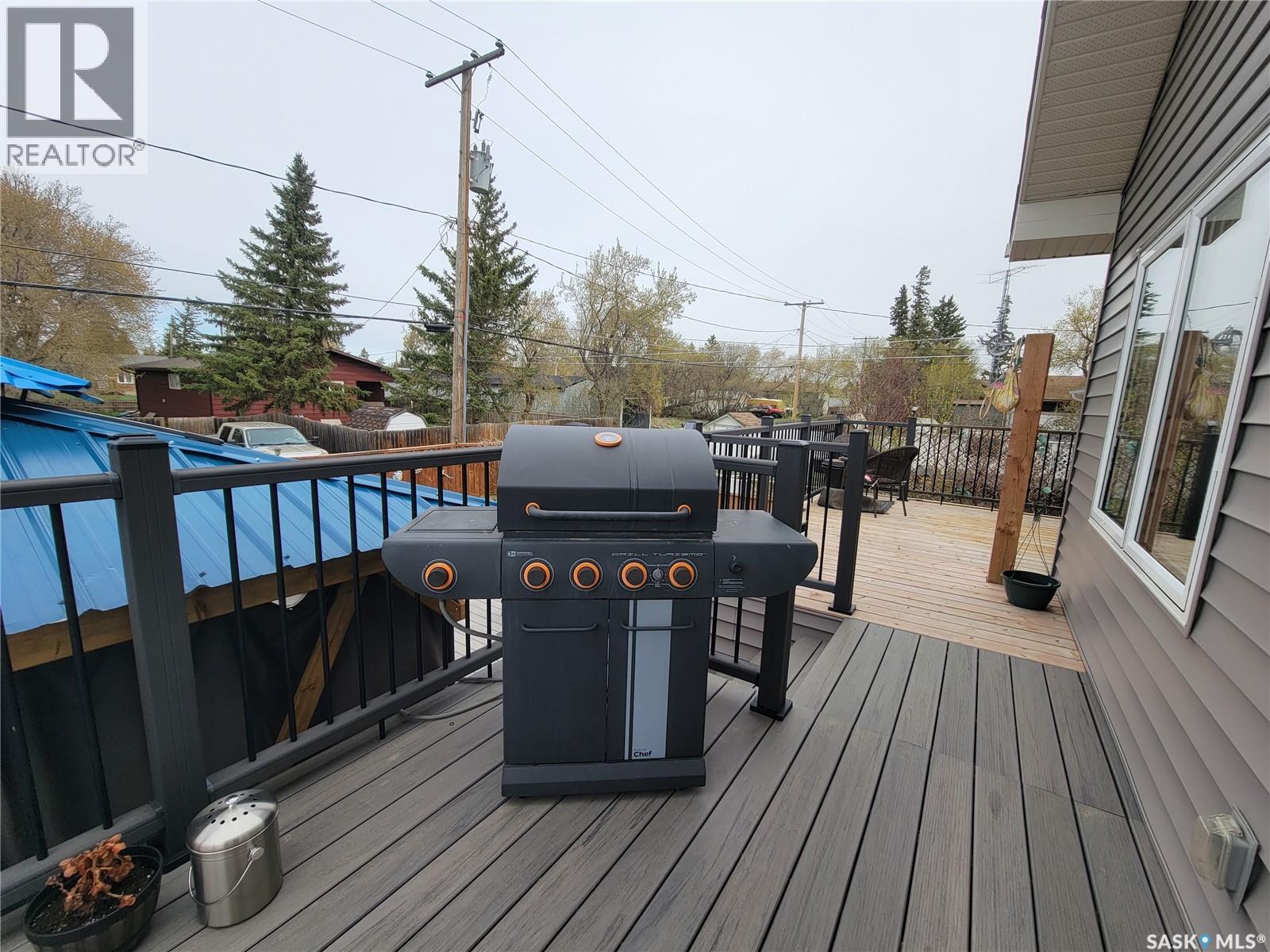 214 1st AVENUE W - 42