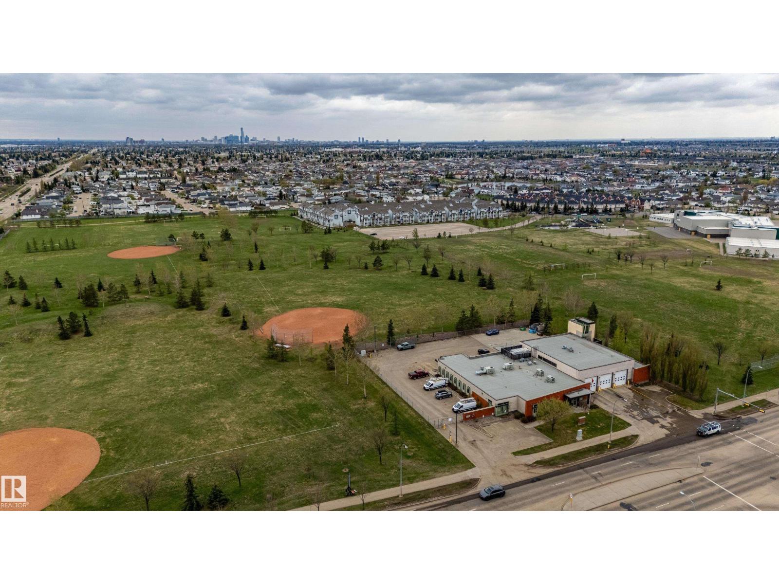 #93 16823 84 ST NW, Edmonton