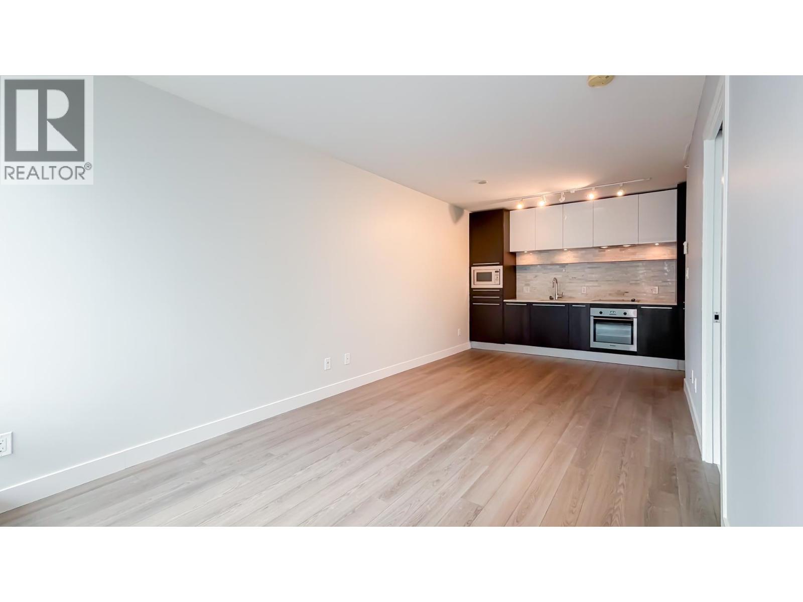 203 8031 NUNAVUT LANE, Vancouver