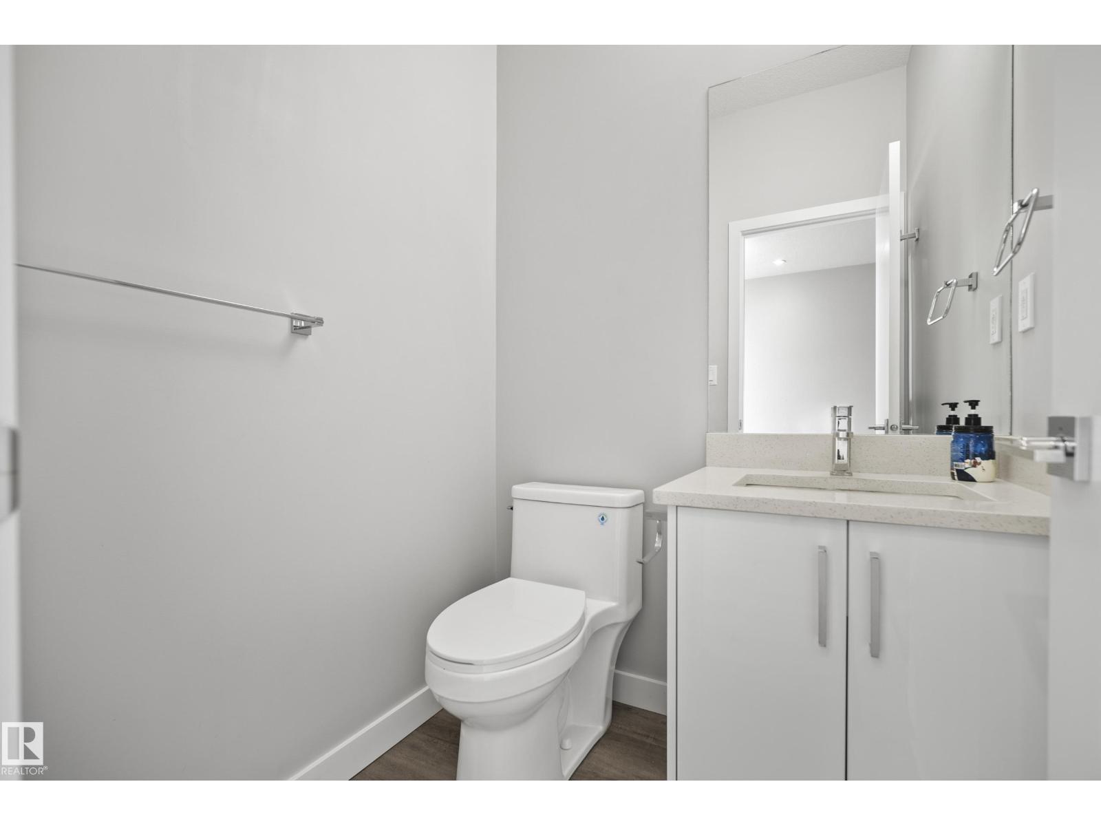 12104 120 AV NW, Edmonton