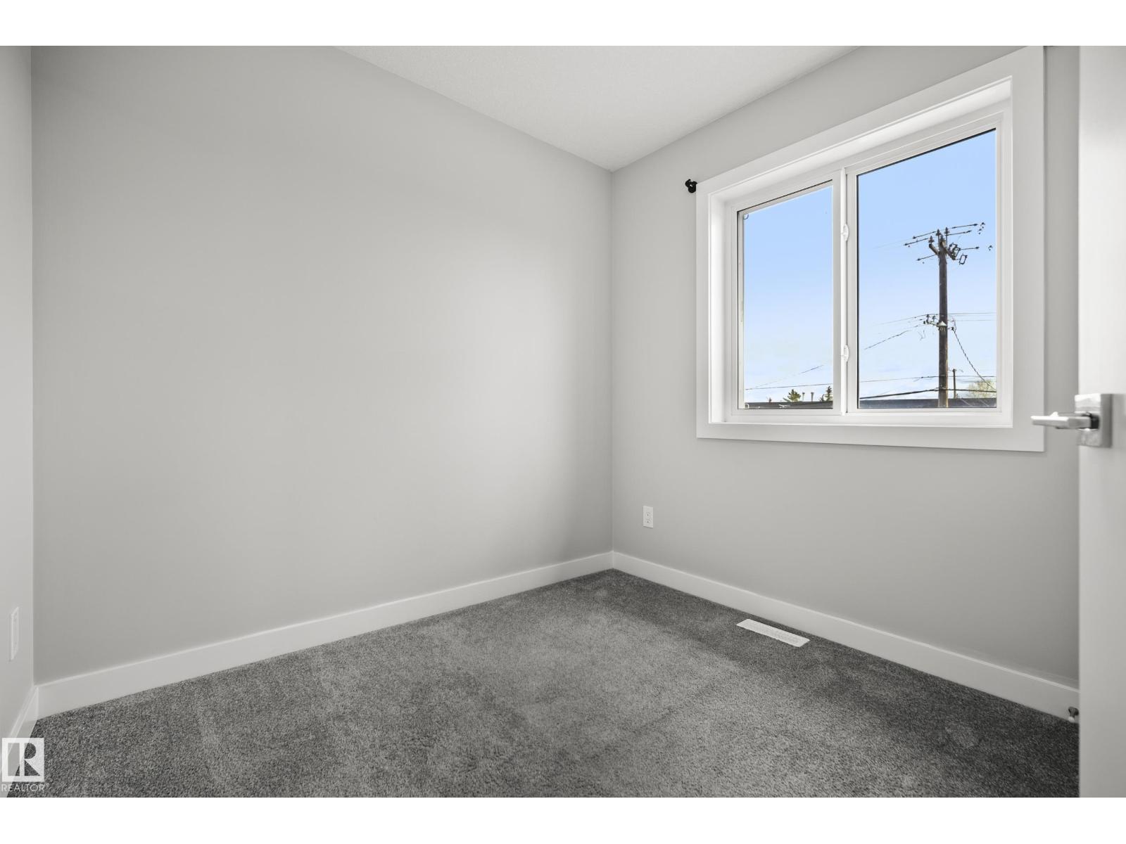 12104 120 AV NW, Edmonton