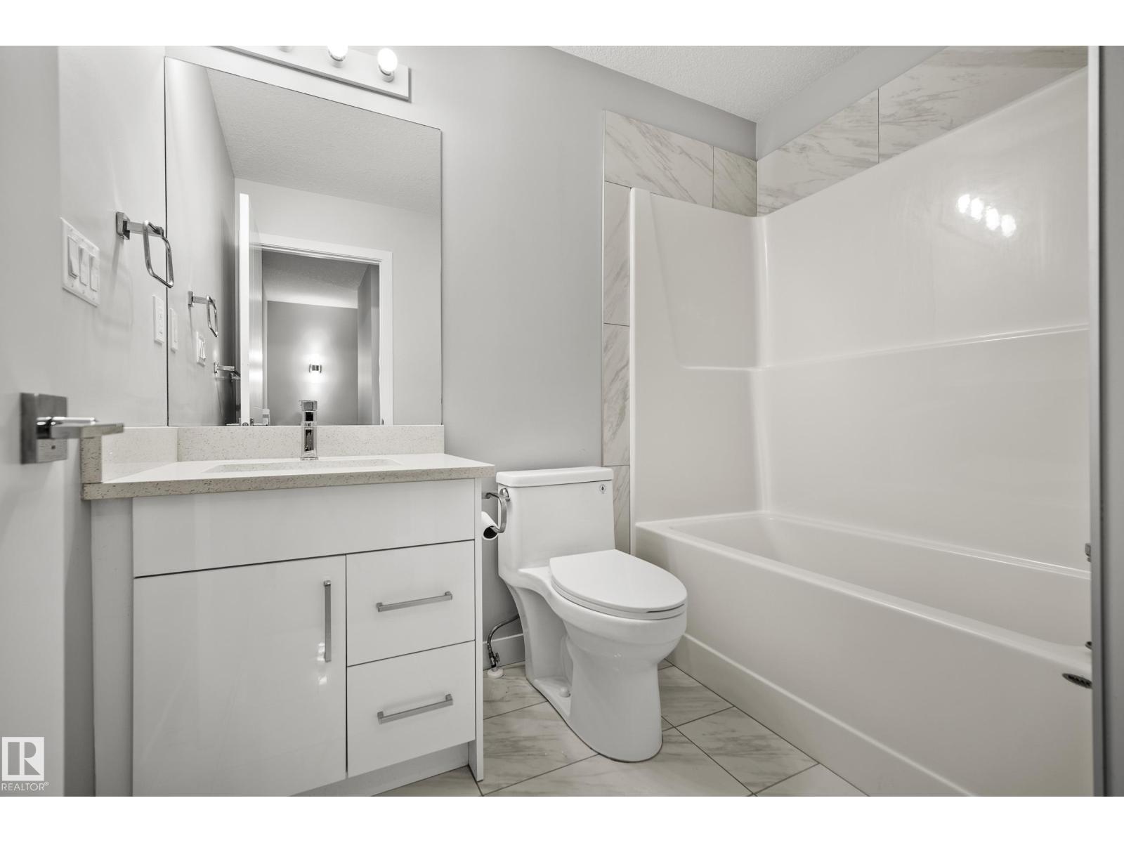 12104 120 AV NW, Edmonton