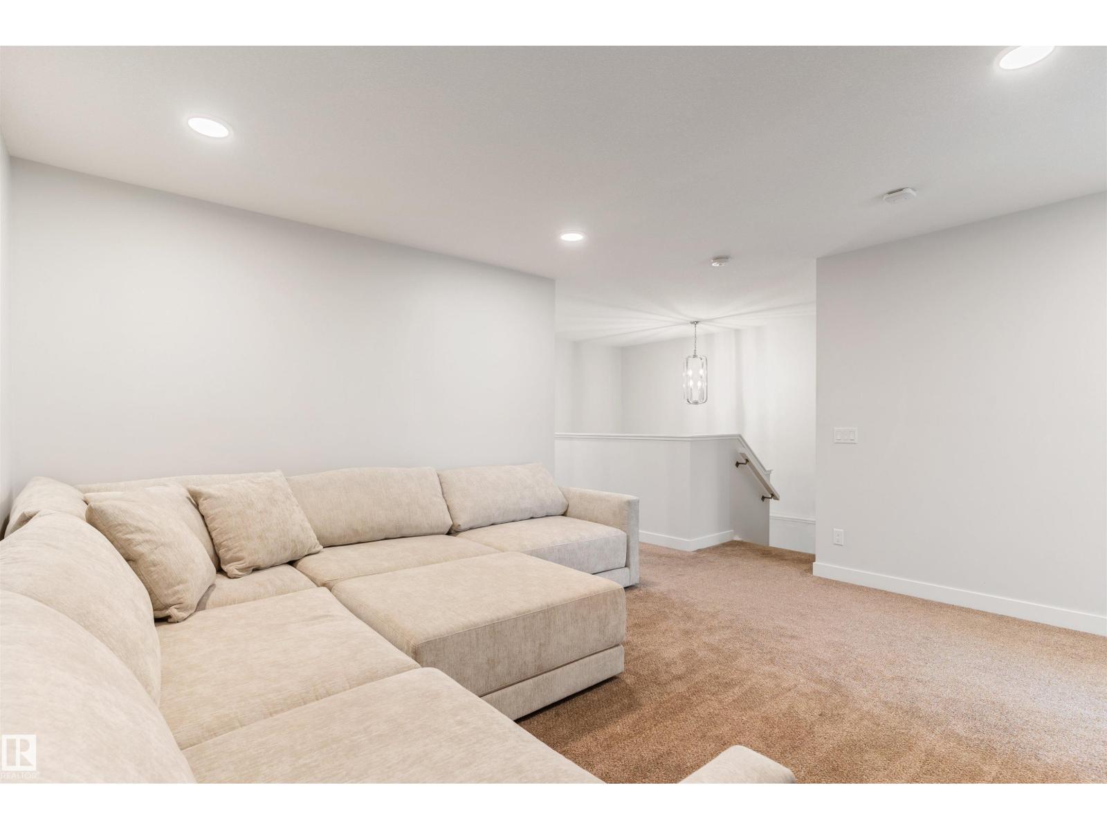 6003 Edmonds PL NW NW, Edmonton