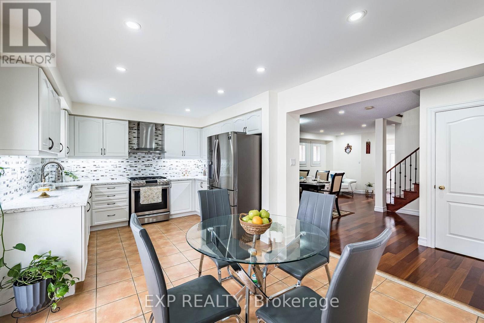 39 TRUDELLE CRESCENT - 23