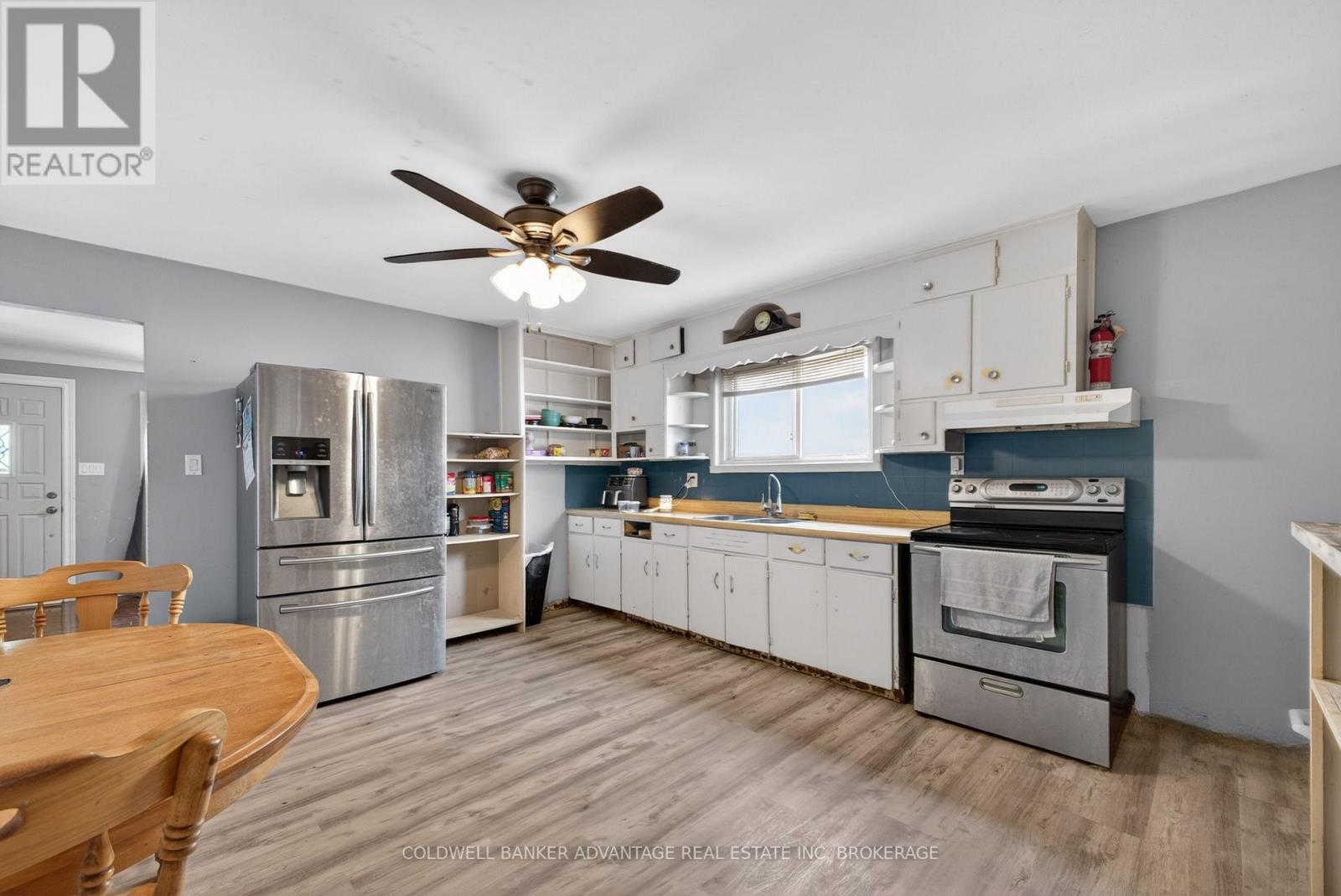 397 NAVY STREET - 8