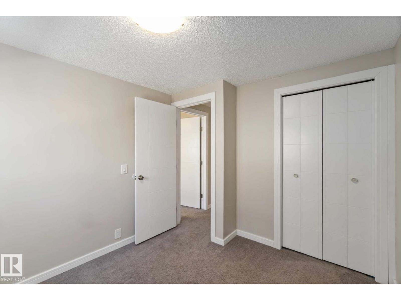 #8 14511 52 Street NW - 29