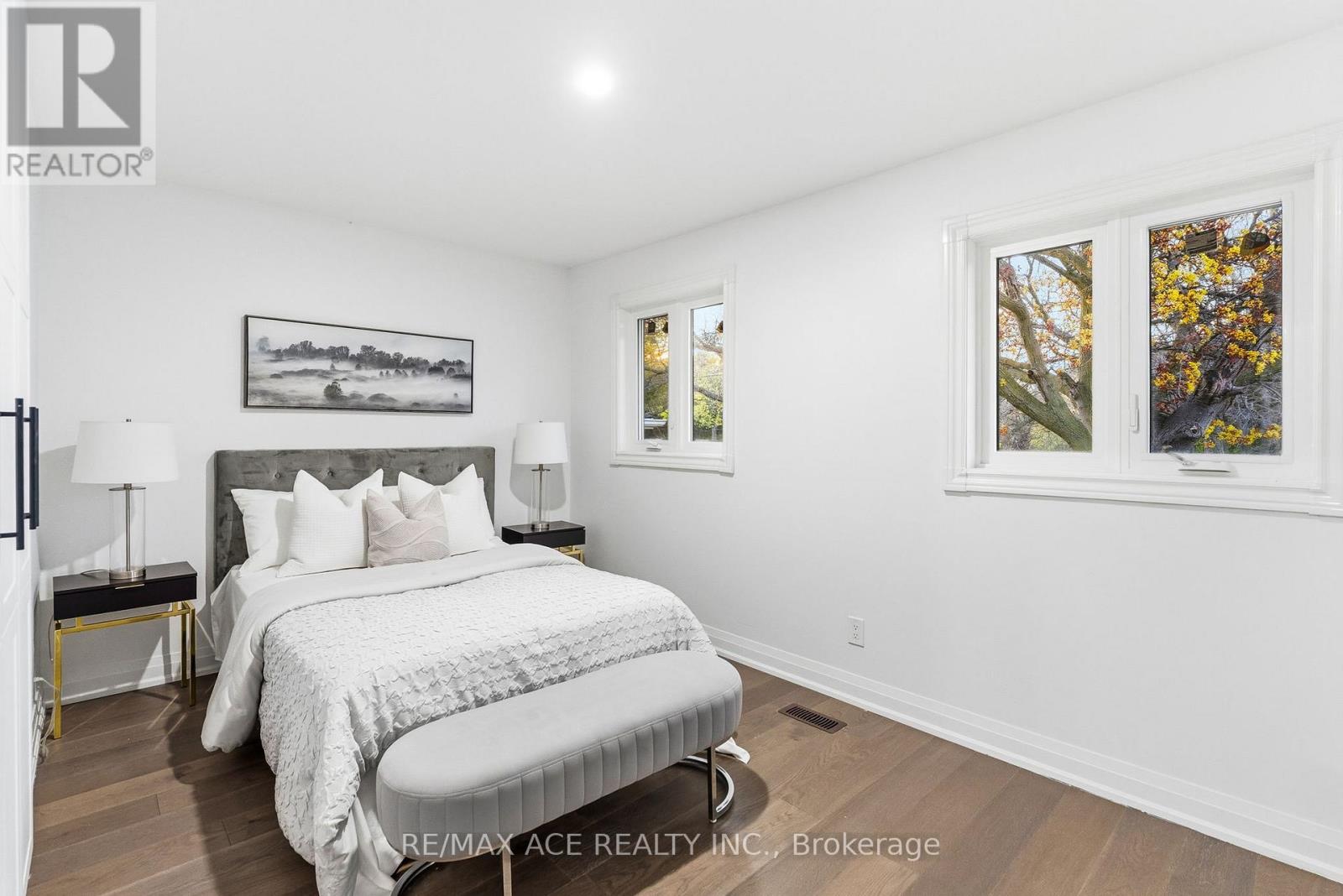 399 LAWSON ROAD - 17