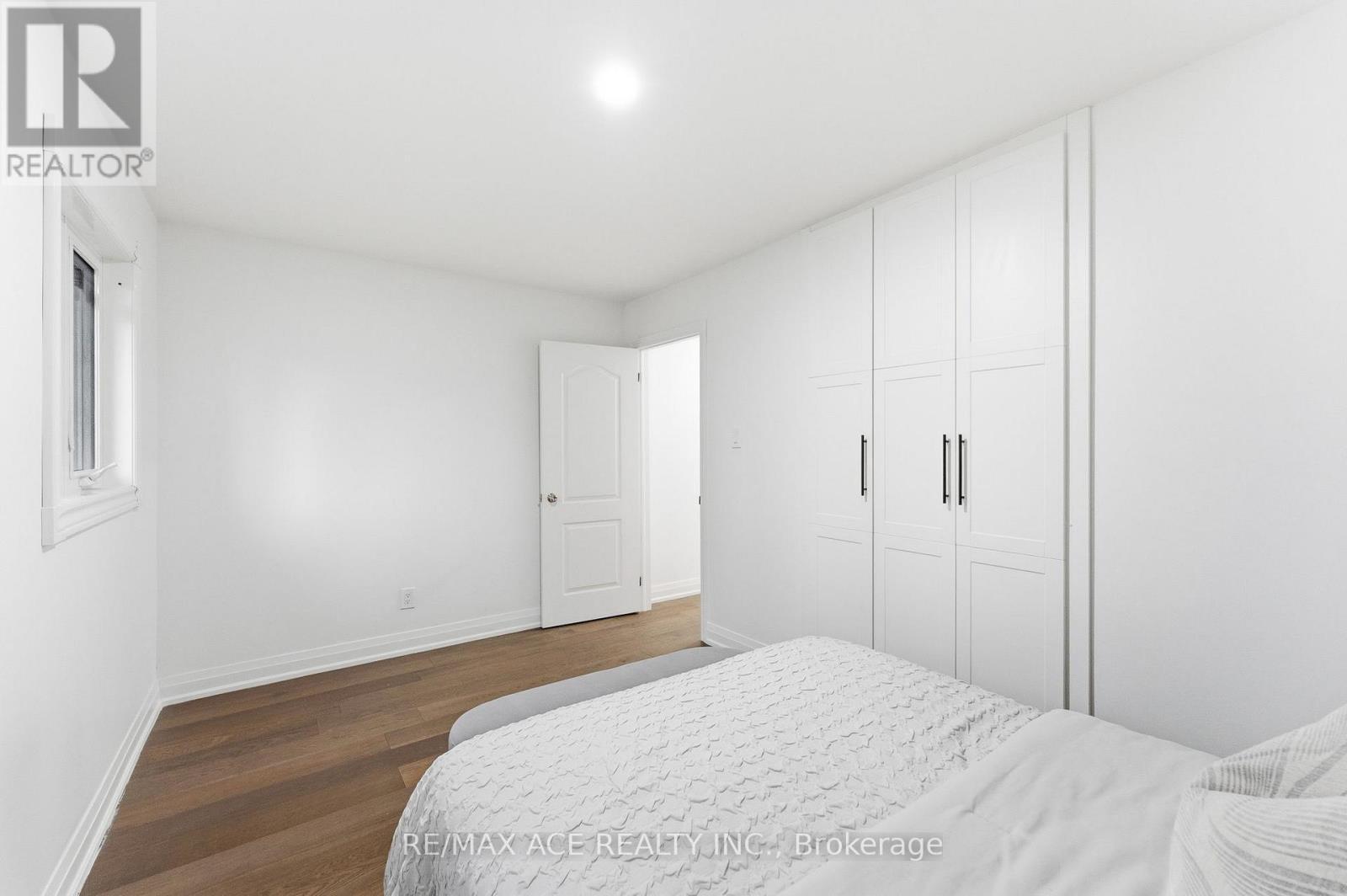 399 LAWSON ROAD - 18