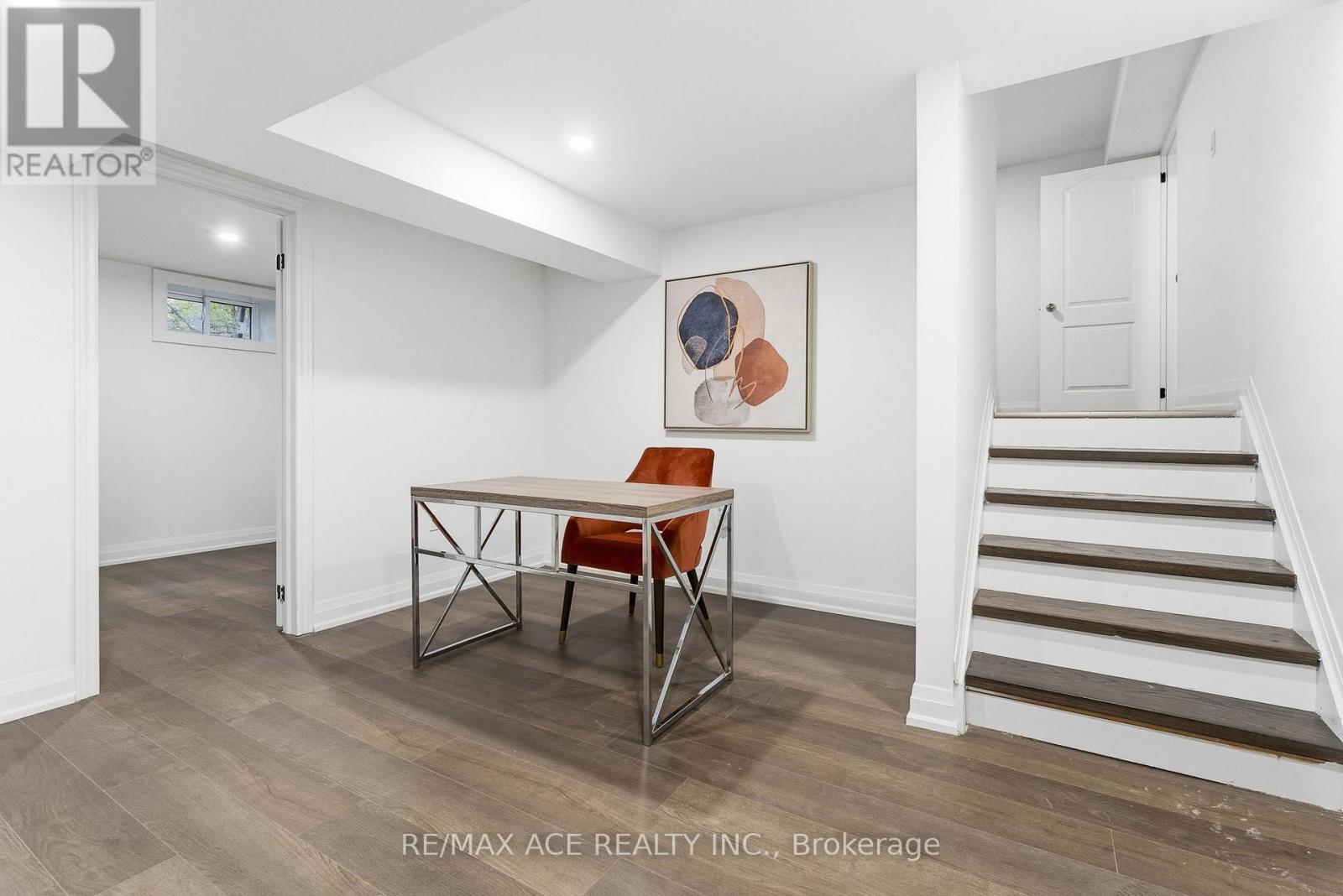 399 LAWSON ROAD - 38