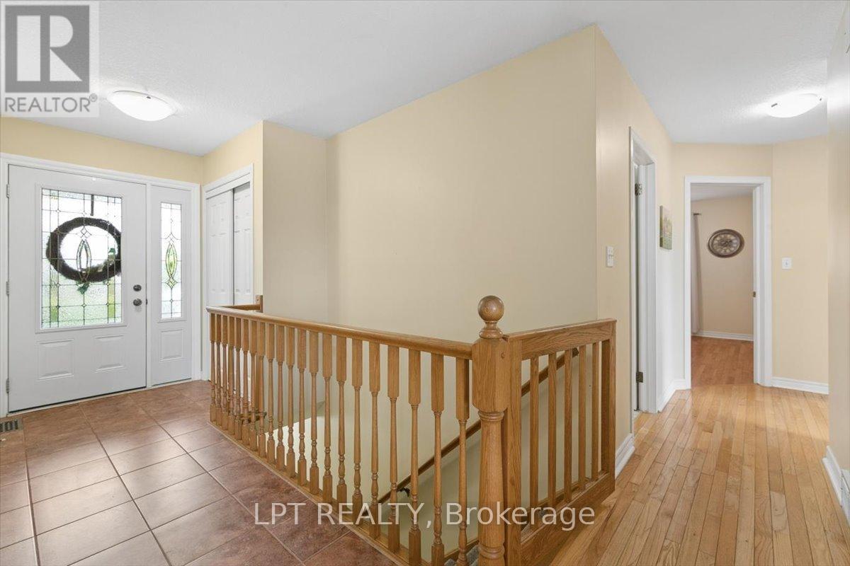 315 COLBORNE STREET - 21