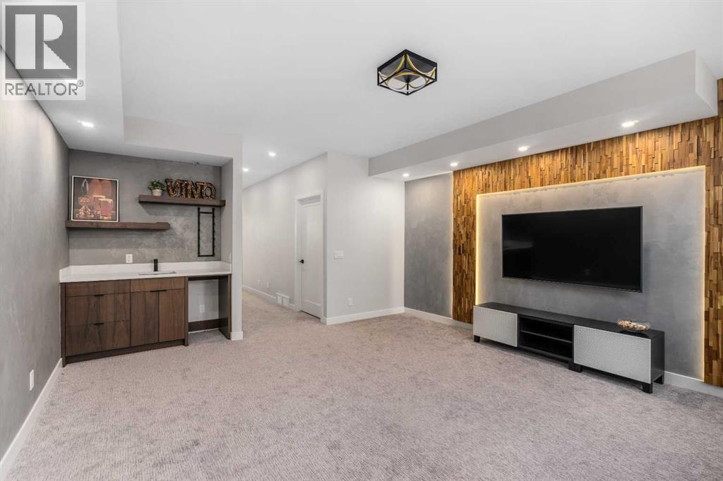 3218 14 Avenue SW - 24