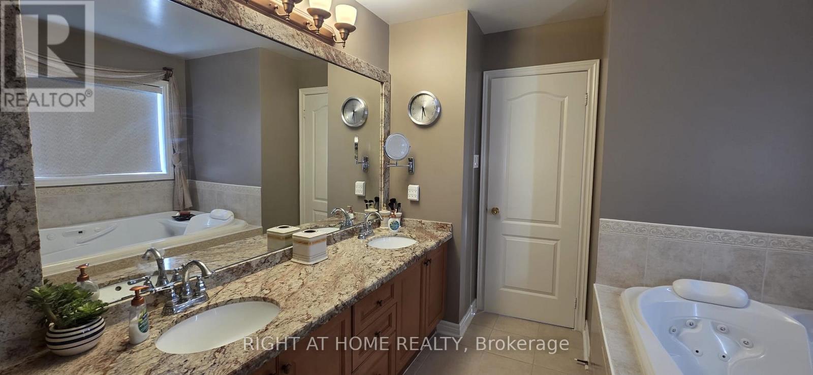 3140 WRIGGLESWORTH CRESCENT - 18