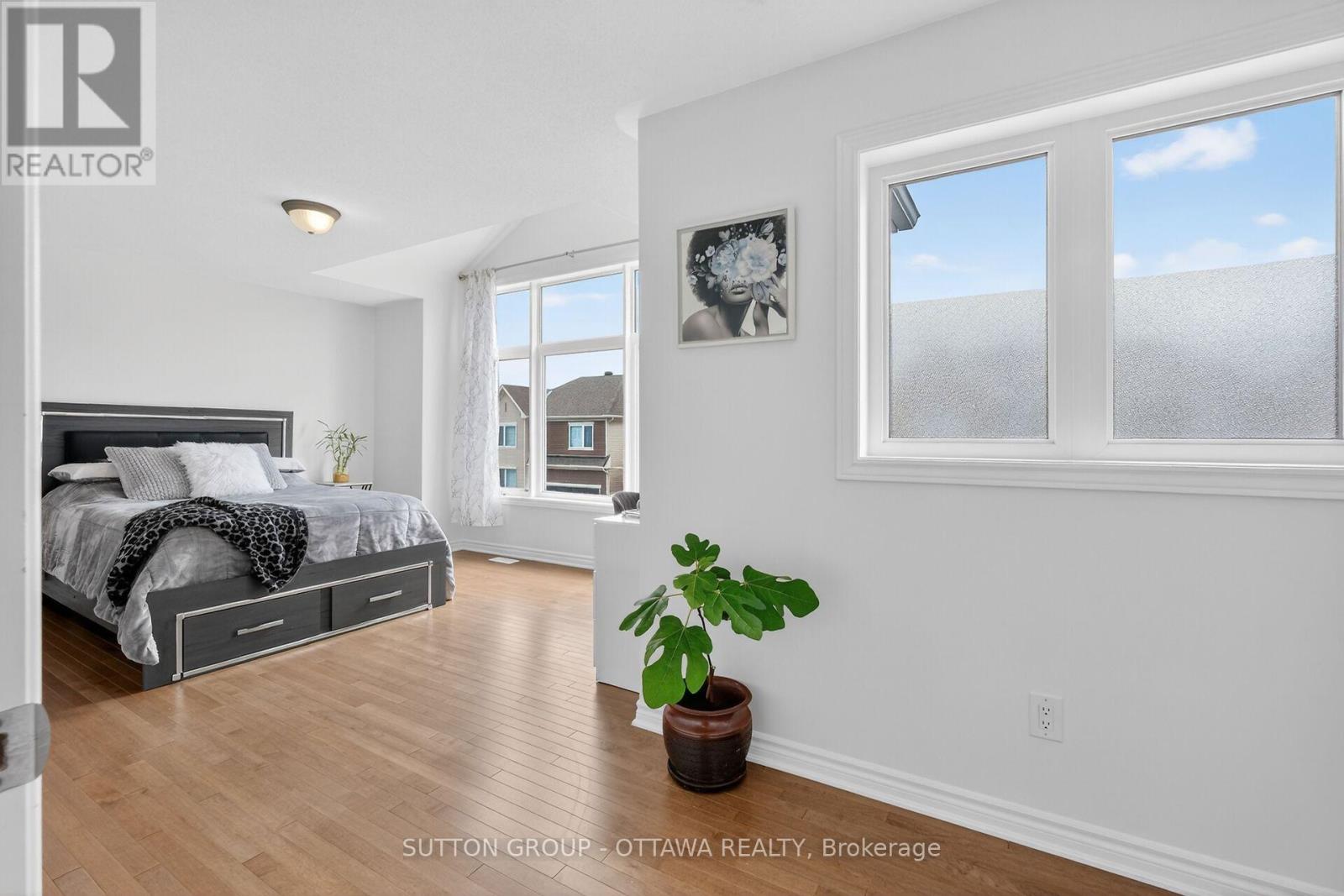 1011 CARDEN LANE - 29
