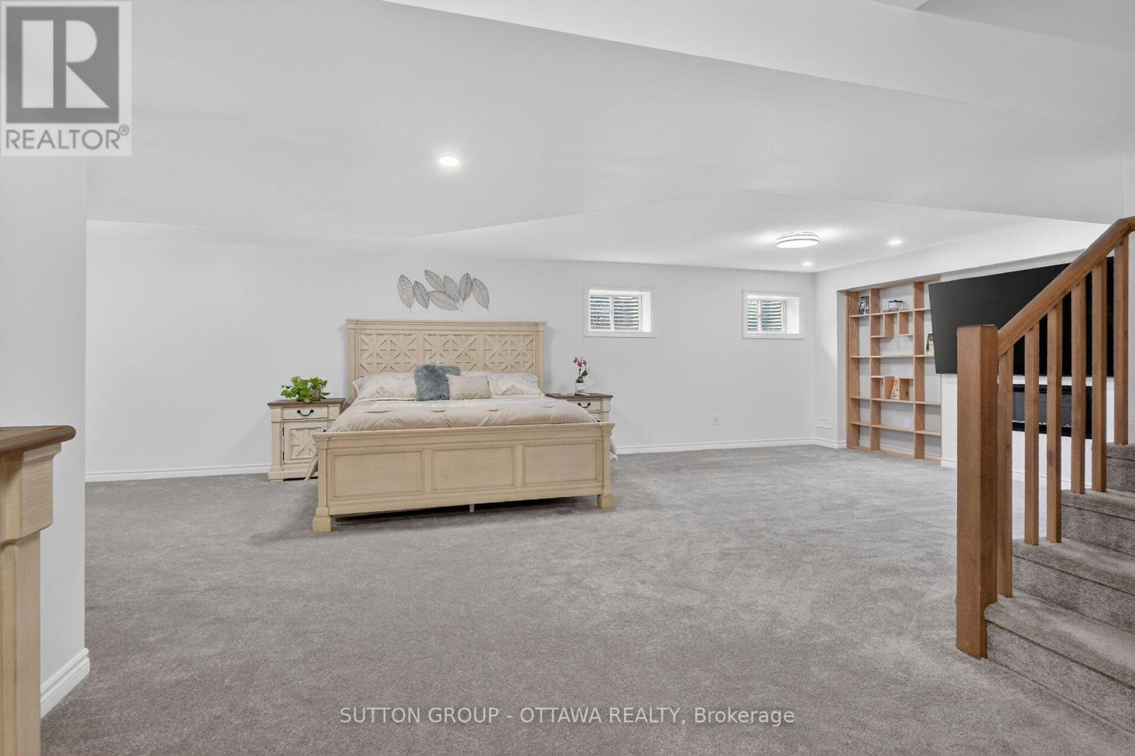 1011 CARDEN LANE - 39