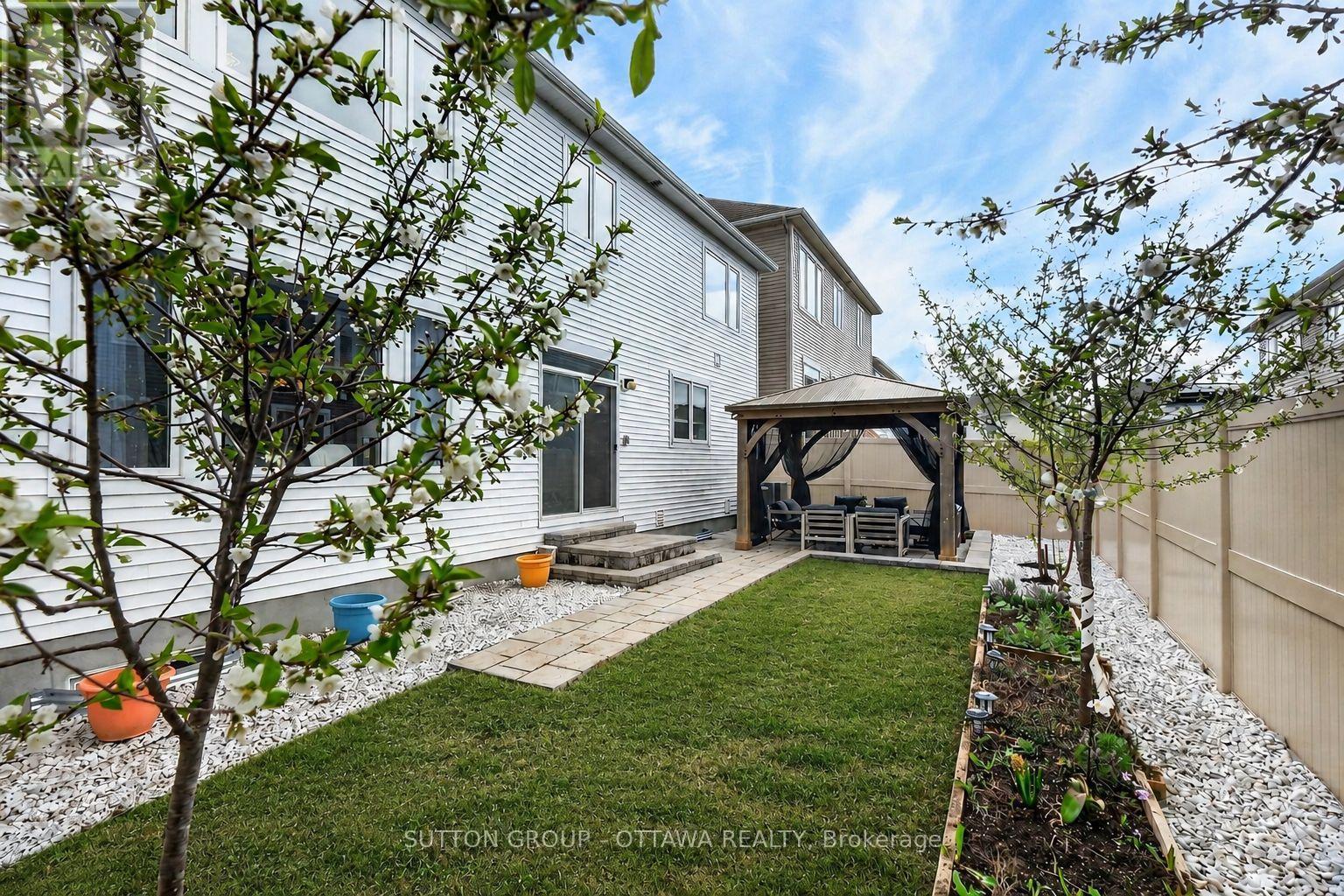 1011 CARDEN LANE - 43