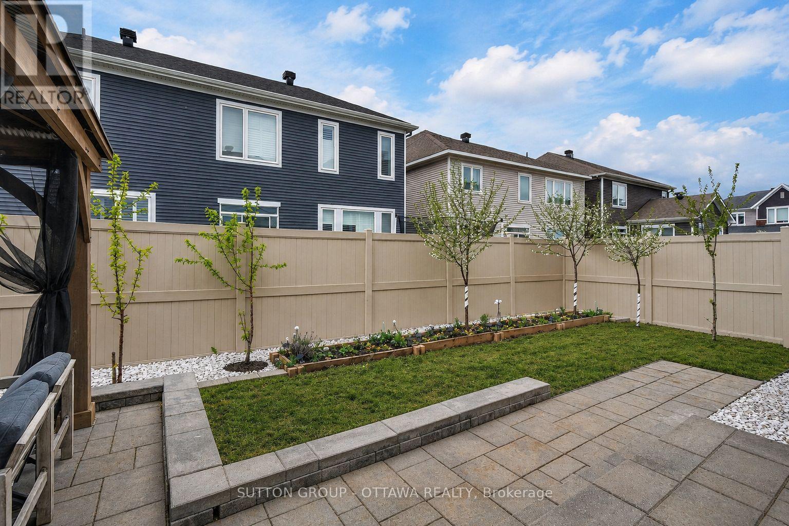 1011 CARDEN LANE - 45