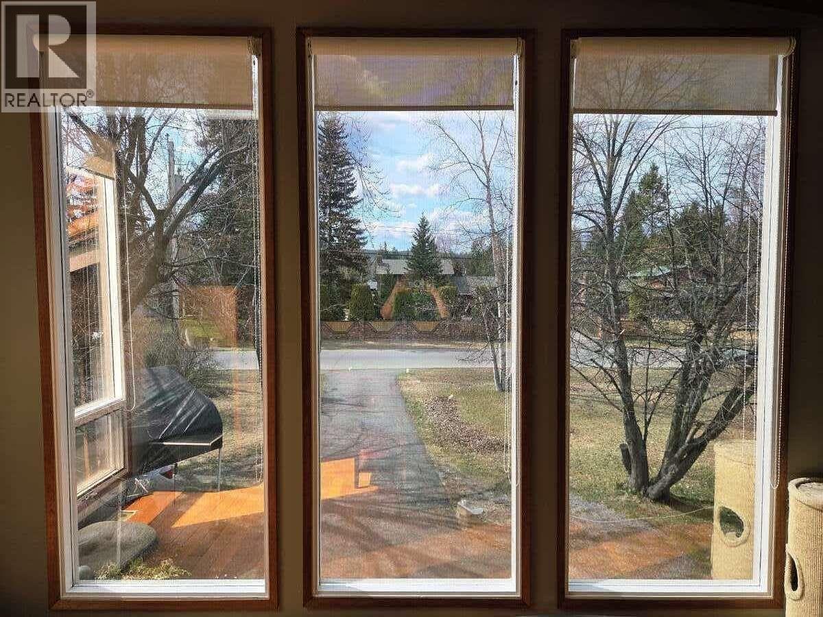 3696 ROSIA ROAD - 17