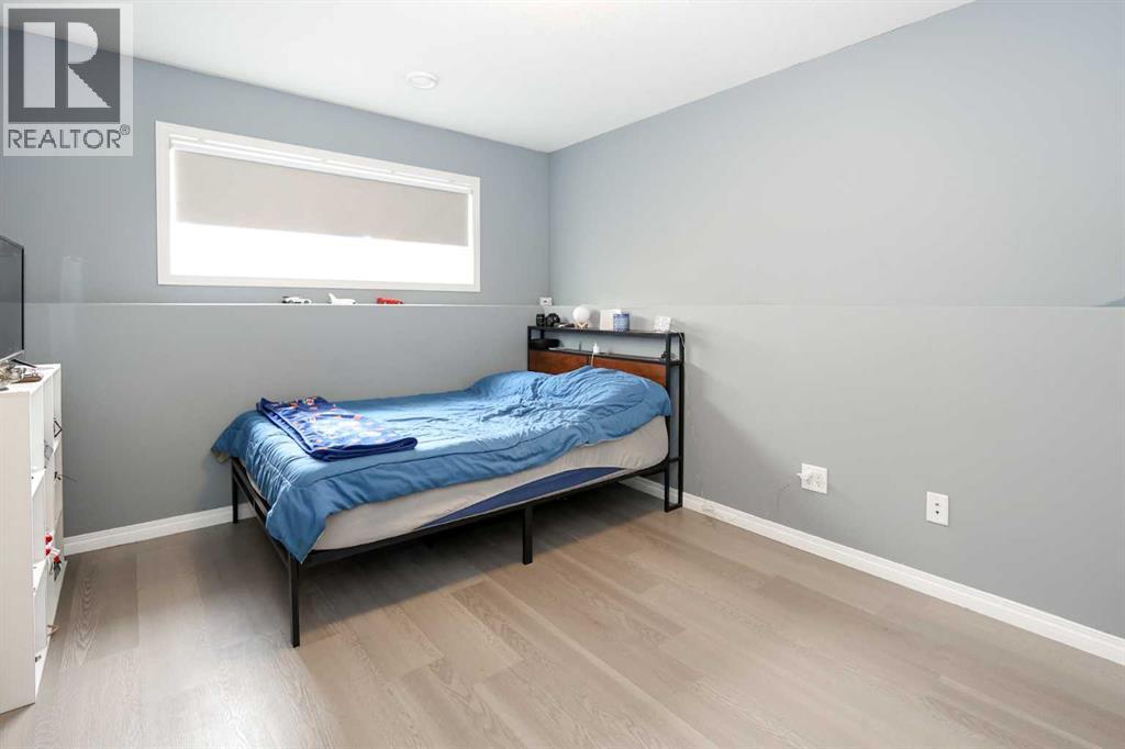 26 Jenner Crescent — photo 36