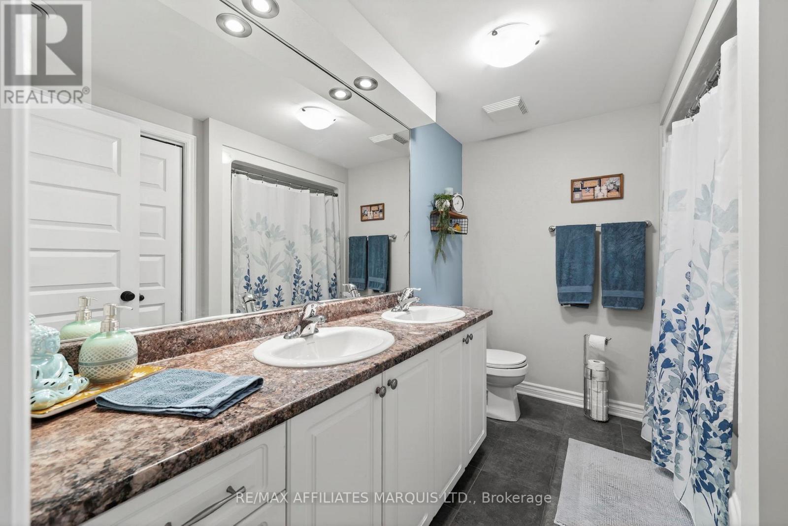 #101 222 FIRST STREET E - 25