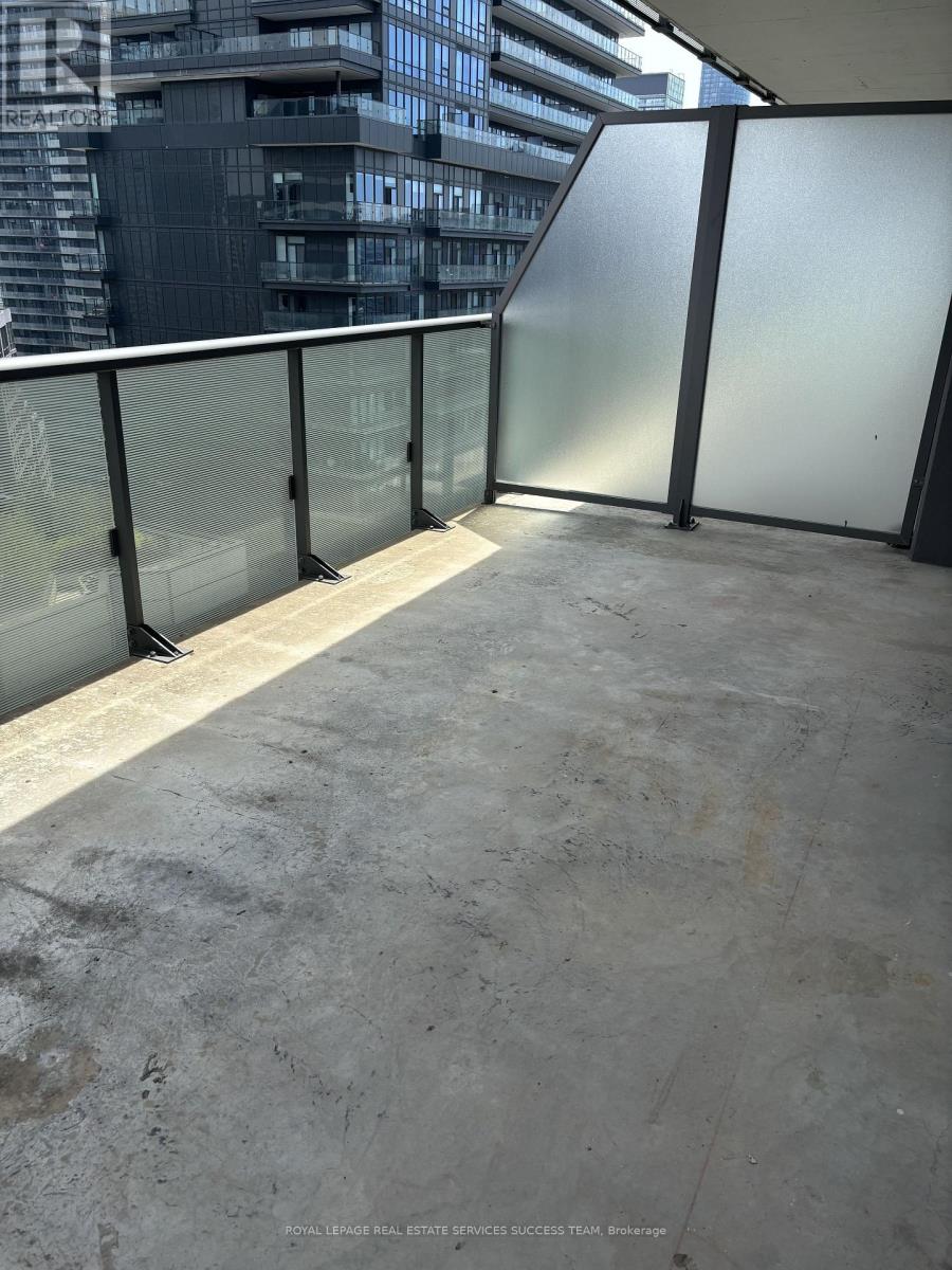 #2901 57 ST JOSEPH STREET - 16