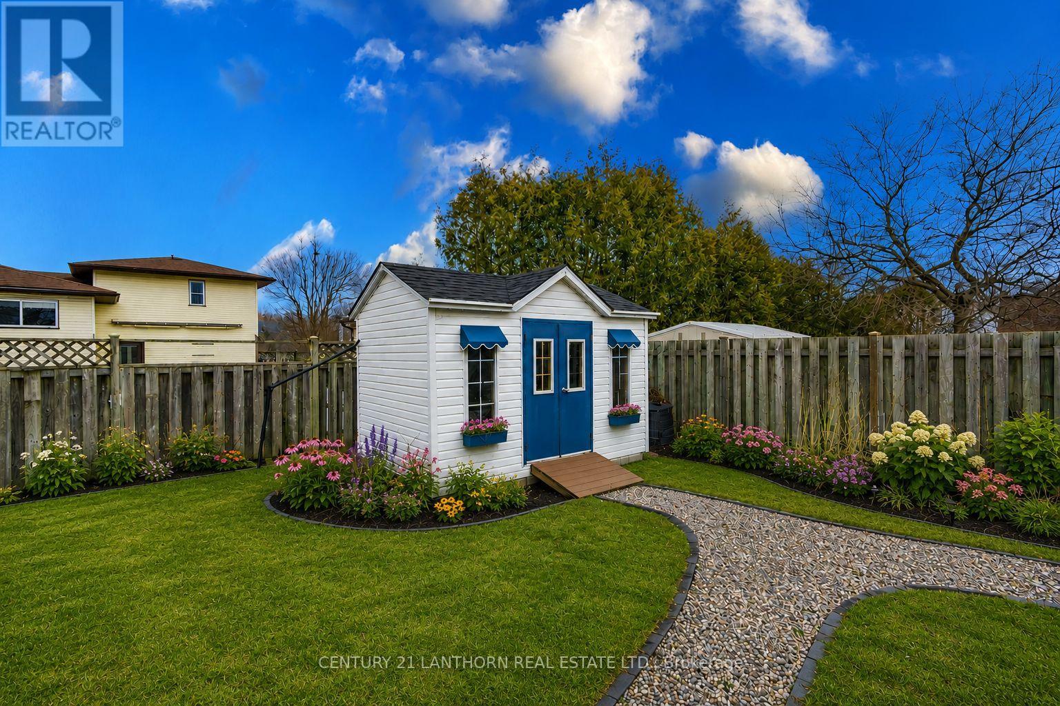 84 WESTWIND CRESCENT - 24