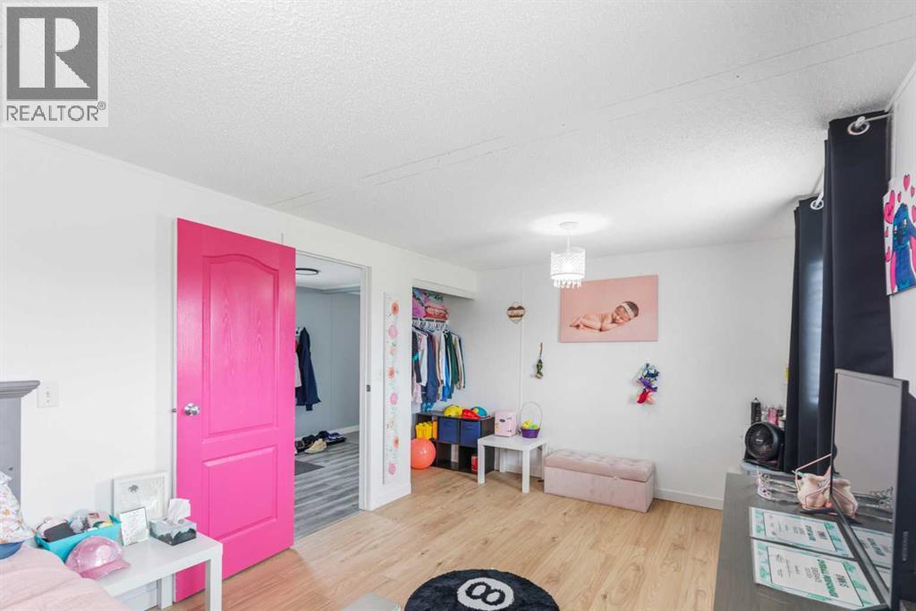 9602 112 Avenue - 15